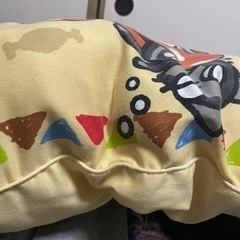 アイルー ロングクッション&ひんやりもっちり骨付き肉クッションの画像