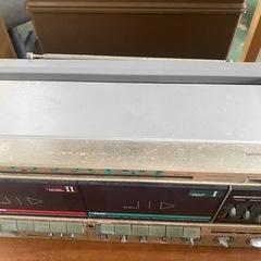 ジャンク品　AIWAラジカセ　ラジオカセット　昭和レトロ