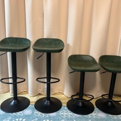 カウンターチェア 4脚セットの画像