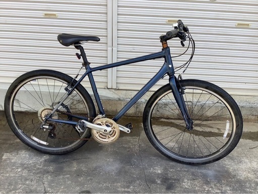 490  ジャイアント　クロスバイクGRRVIER Mタイプ24段変速コンアルミボディー