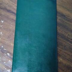 ✨正規品　美品✨YVES SAINT LAURENT✨イブサンローラン　財布　緑の画像