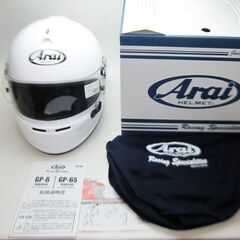 自動車競技される方に 未使用 Arai ４輪競技用ヘルメット GP6-S サイズL（59ｃｍ）