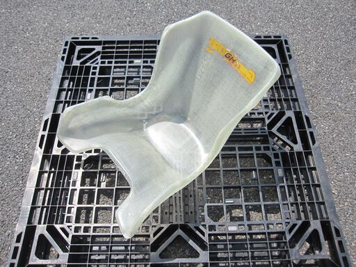 レーシングカート用シートGREY HOUND RS3　SIZE33　シート内側部分３４０ｍｍ　定価33,000