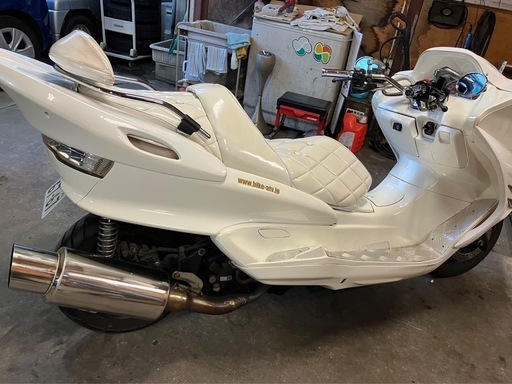 マジェスティC リミテッドエディション　限定車　白　自賠責令和8年6月まで マジェスティC リミテッドエディション 限定車 白 自賠責令和8年6月