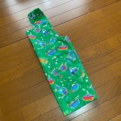 子供　エプロンの画像