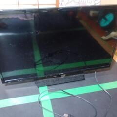 ジャンク品　画面割れ　シャープ製　液晶テレビ