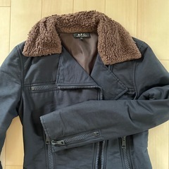 A.P.C.ブルゾン　アウターの画像