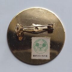 ミッキーマウス　バッジの画像