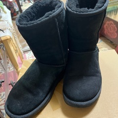 　　　　　アグブーツ　決まりました‼️