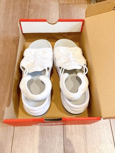 NIKE ナイキ エアマックスココ ホワイト 25cm