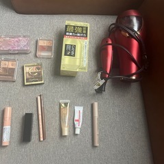 コスメ12点セット、ドライヤー