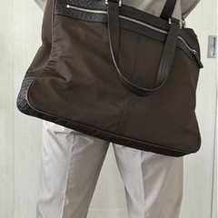【営業マンにお勧め】雨降り時にもどうぞ！コーチビジネスバッグ茶の画像