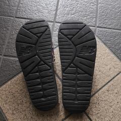 New Balance サンダル　２５サイズの画像
