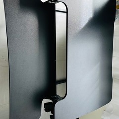 FlexiSpot 机の上に置いてスタンディングデスクになるスタ...