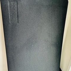 FlexiSpot 机の上に置いてスタンディングデスクになるスタンドアップデスク&足が疲れないマットのセットの画像