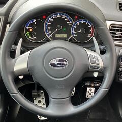 スバルのロールーフミニバン！4WDでどんな道でも行けちゃうかも？