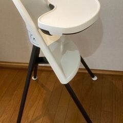 ベビーハイチェアの画像