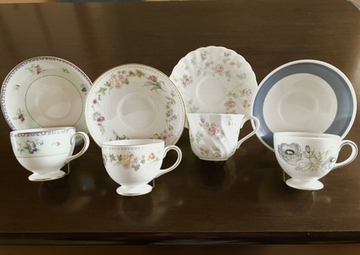 《未使用》ウェッジウッド     　カップ&ソーサー　　　　4客　専用箱付