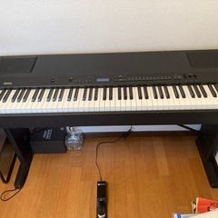 YAMAHA  電子ピアノ　p200
