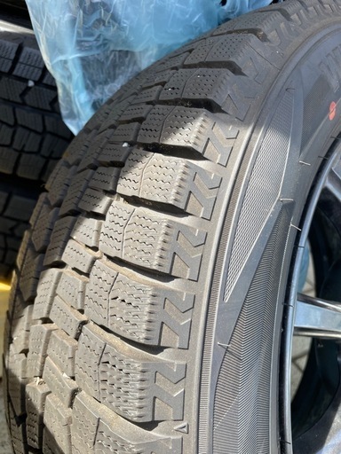 ［決まりました！］プリウス使用　国産スタッドレス＋アルミホイール4本セット