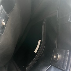 tk. TAKEO KIKUCHI  黒バッグの画像