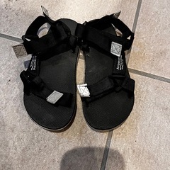 サンダル