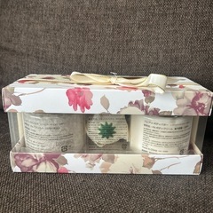 FAERY フェアリ　ボディケアセット　ファシナンテ　ピオニーの香り　新品未開封の画像