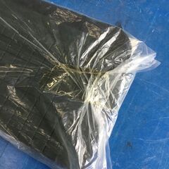 ハイクッションマット　階段用　２枚入り　未使用品の画像