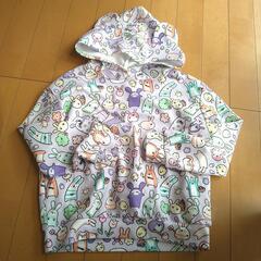 130ｻｲｽﾞ　薄手　長袖パーカー　耳付き♡　５回未満の使用です　美品　シミなしです。の画像