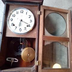 機械式壁掛け時計　少し前まで動いていましたの画像