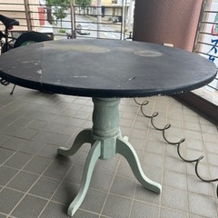 外で使用してました　　テーブル