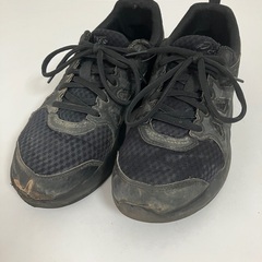 asics ランニングシューズ 25cm ブラック 黒 通学用に...