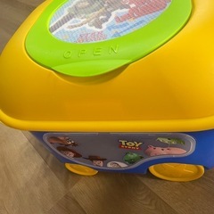 トイストーリー　おもちゃ箱　収納の画像