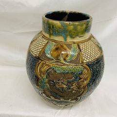 売約済【✨現品限り✨】小橋川永弘🌟龍　民家　一等彫刻文壺🌟小橋川陶器所　の画像
