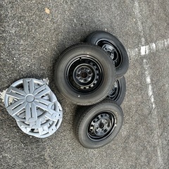 【受け渡し待ち】アトレー　タイヤホイール　ほぼ新品　145/80r12の画像