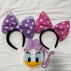 ディズニーカチューシャとショルダーバッグ