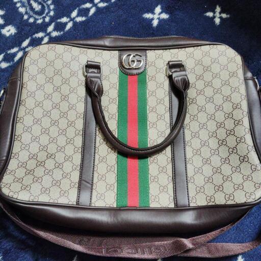 GUCCI メンズショルダービジネスバッグ 9,728円