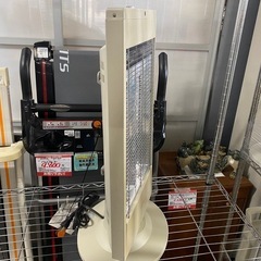 2011年製　山善　カーボンヒーター　DC-RJ091の画像