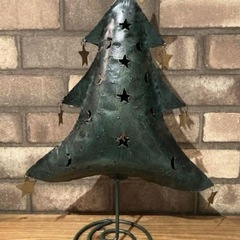 ブリキのクリスマスツリー　ランタン風