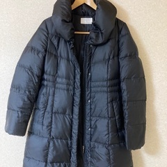 ダウン黒コート　Mサイズ　組曲sis オンワード樫山　中古　ベルト無しの画像