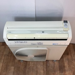 【14畳】業務用エアコン 三相200V　東芝 4kw 2017年製　169の画像