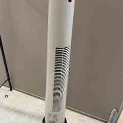 リモコンタワー扇風機 TEKNOS TED-04TF(WH) 2014年製 スリム シンプルの画像