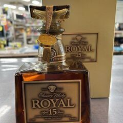 J5280 値下しました！★人気品★ サントリーローヤル １５年 ゴールドラベル 750ml瓶　43度　未開栓　【リユースのサカイ柏店】の画像