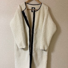 TIGORA 白ロングコート　サイズＬ　中古　