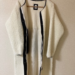 TIGORA 白ロングコート　サイズＬ　中古　の画像