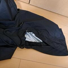 【終了しました】【未使用新品】黒と青ツートンのサウナスーツ仕様メンズジャケット/ジャンパー　アウター　長袖　薄手軽量防寒トップス風防付き　欧米Lサイズ　　イー 4の画像
