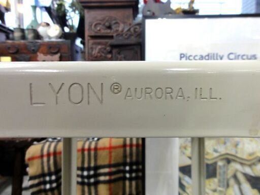 ① LYON ヴィンテージスツール/カウンターチェア ベージュ系 メタル インダストリアル リヨン 椅子 アイアン 札幌市 中央区 南