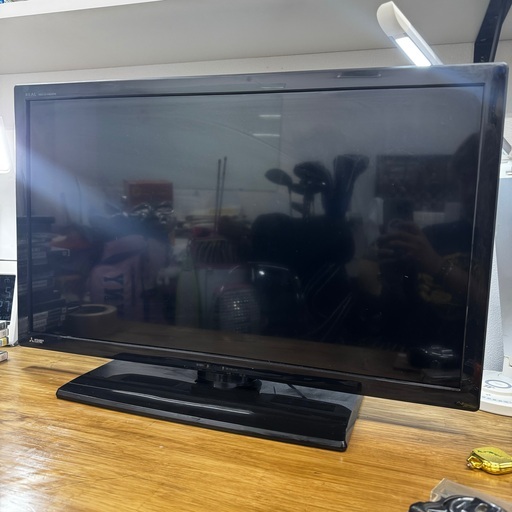 MITSUBISHI 三菱電機 液晶カラーテレビ LCD-32LB7 32型 液晶テレビ B-CASカード付き 中古品 簡易動作確認済 2015年製