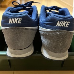 NIKE スニーカー
の画像