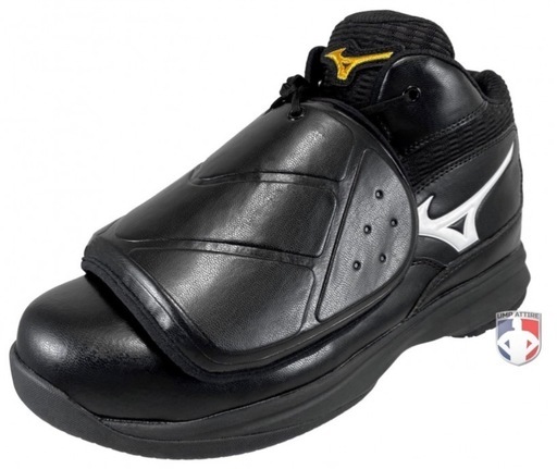 ミズノ　審判用　球審用シューズ　ランバート刺繍
